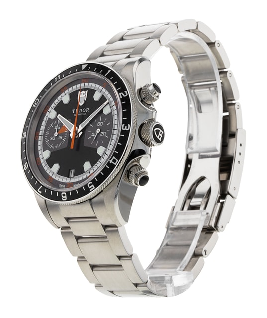 Tudor Heritage Chronograph M70330N-0005 Image 2